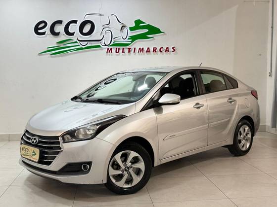 HYUNDAI HB20S 1.6 COMFORT PLUS 16V FLEX 4P AUTOMÁTICO